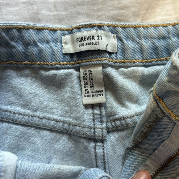 Forever 21 shorts. Size 26 - Picture 2 of 4